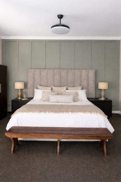 Honeymoon Suite